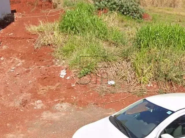 Terreno com 720m², à venda, no bairro Universitário em Londrina