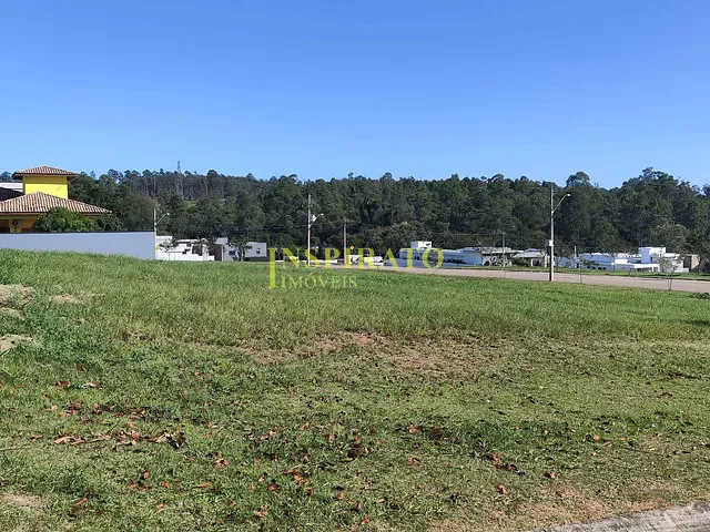 Terreno com 800m², à venda, no bairro Medeiros em Jundiaí