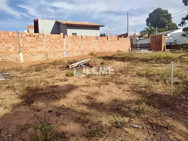 Terreno com 205m², à venda, no bairro Residencial Jardim Miguel Gomes em Mococa