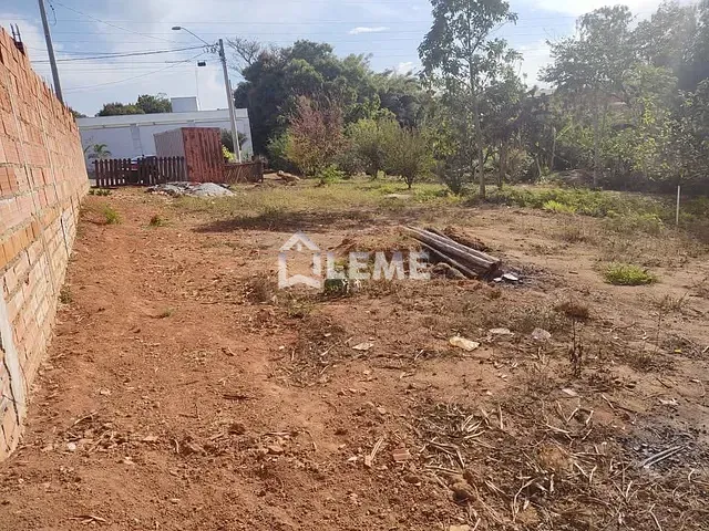 Terreno com 205m², à venda, no bairro Residencial Jardim Miguel Gomes em Mococa