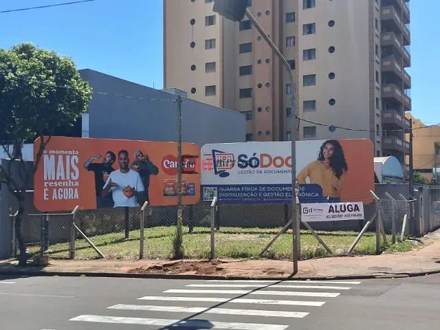 Terreno com 180m², para alugar, no bairro Centro em Londrina