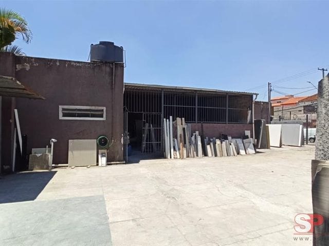 Terreno com 893m², à venda, no bairro Penha de França em São Paulo