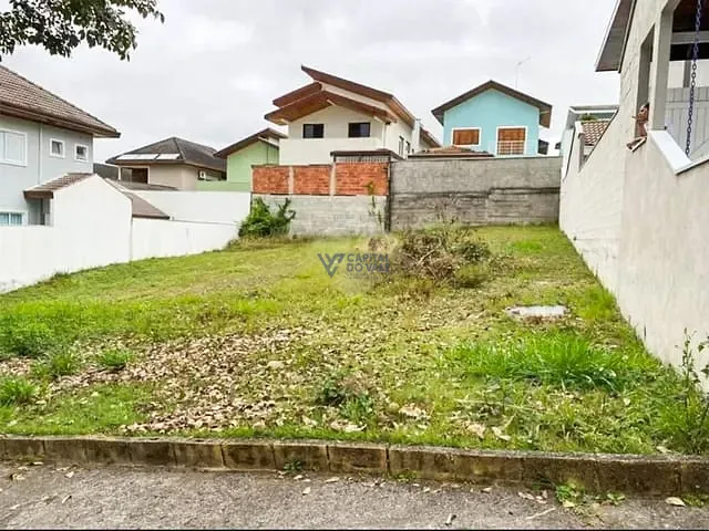 Terreno com 300m², à venda, no bairro Jardim América em São José dos Campos