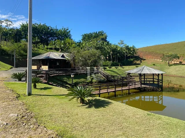 Terreno com 1500m², à venda, no bairro Moura em Canelinha