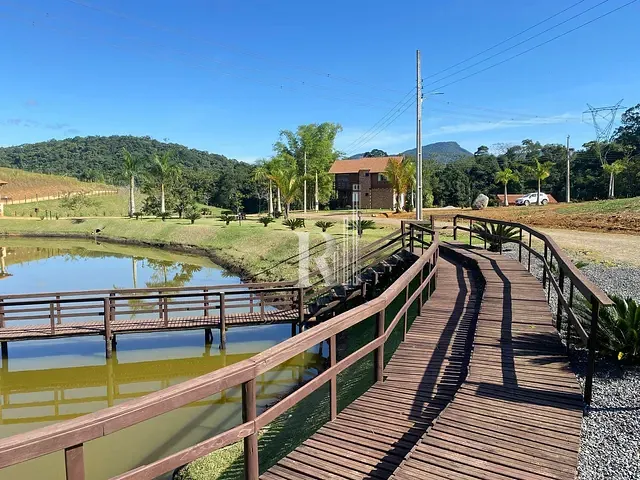 Terreno com 1500m², à venda, no bairro Moura em Canelinha