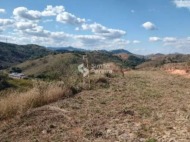 Terreno com 220m², à venda, no bairro Vila Paraíso em Três Rios