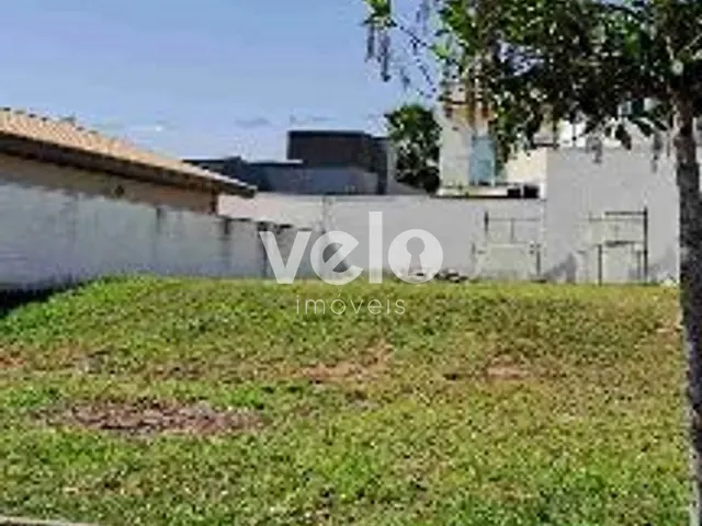 Terreno com 300m², à venda, no bairro Piracangaguá em Taubaté