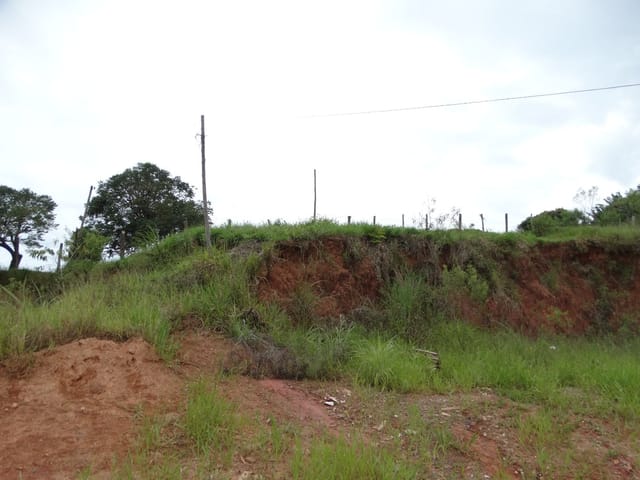 Terreno com 252m², à venda, no bairro Vale Do Sol em Cambuí