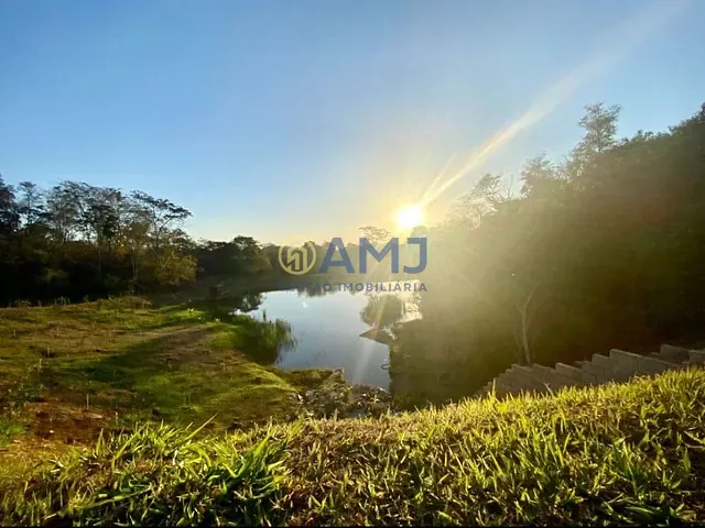 Terreno com 593m², à venda, no bairro Jardim de Todos os Santos em Senador Canedo
