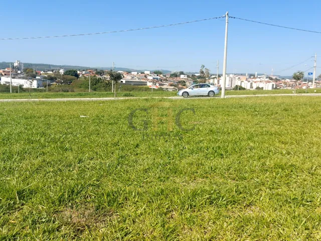 Terreno com 250m², à venda, no bairro Casa Blanca em Salto de Pirapora