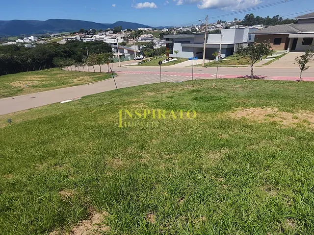 Terreno com 862m², à venda, no bairro Medeiros em Jundiaí
