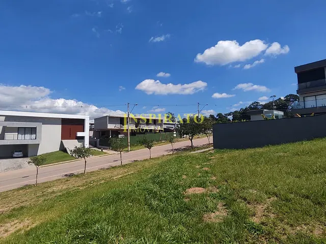 Terreno com 862m², à venda, no bairro Medeiros em Jundiaí