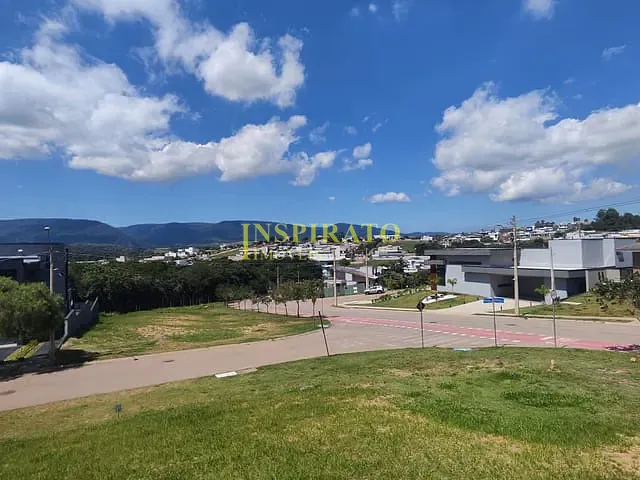 Terreno com 862m², à venda, no bairro Medeiros em Jundiaí