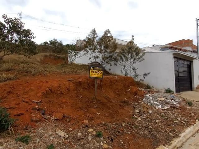 Foto do Terreno - Terreno à venda 220M², Açude, Itajubá - MG | MOHALLEM e LOPES CORRETAGEM E ADMINISTRACAO DE IMOVEIS LTDA