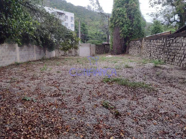 Terreno com 616m², à venda, no bairro Guaratiba em Rio de Janeiro