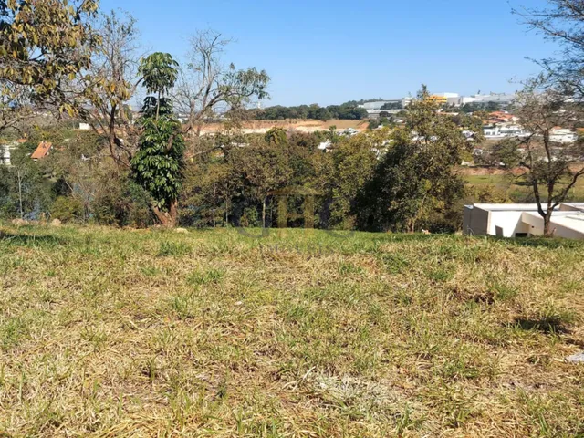 Terreno com 1225m², à venda, no bairro Terras de São Francisco em Salto de Pirapora