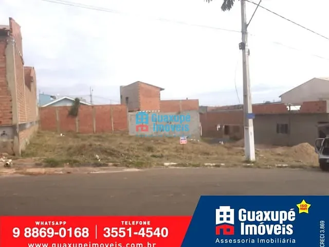 Terreno com 200m², à venda, no bairro Jardim Aeroporto em GUAXUPÉ