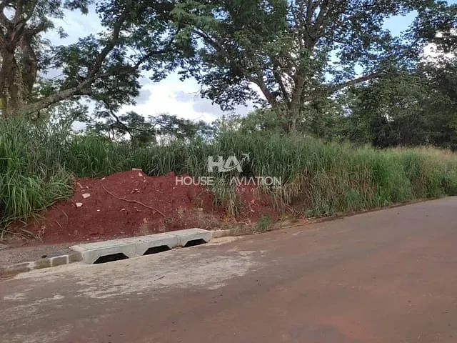 Terreno com 1000m², à venda, no bairro Jardim Petrópolis em Goiânia