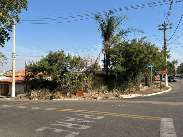 Terreno com 365m², à venda, no bairro Parque do Horto em Hortolândia
