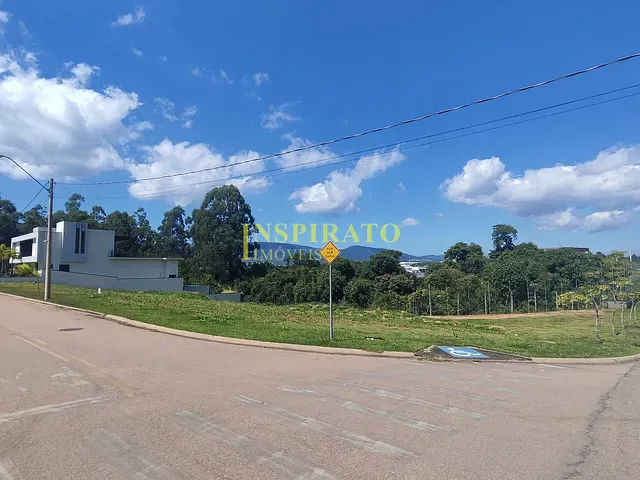 Terreno com 1336m², à venda, no bairro Medeiros em Jundiaí