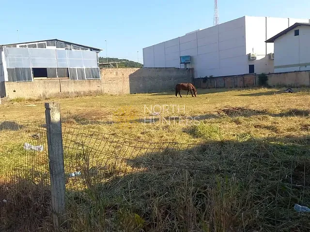 Terreno com 1225m², à venda, no bairro Vargem Grande em Florianópolis