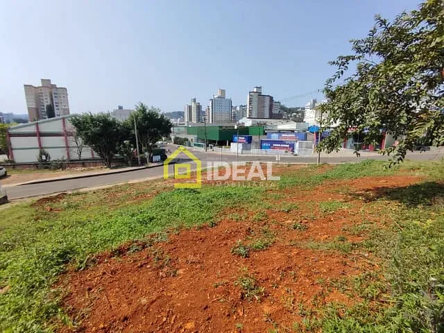 Terreno com 504m², à venda, no bairro Nazaré em Concórdia
