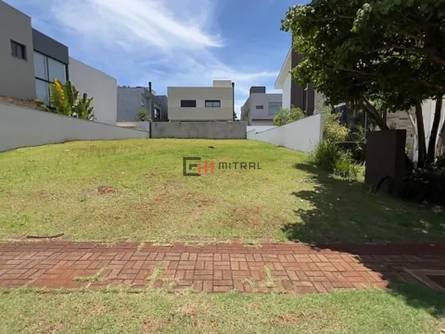 Terreno com 364m², à venda, no bairro Vivendas do Arvoredo em Londrina