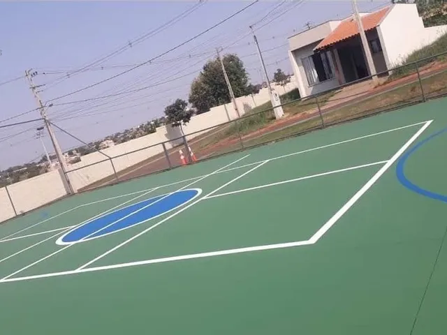 Terreno com 151m², à venda, no bairro Heimtal em Londrina