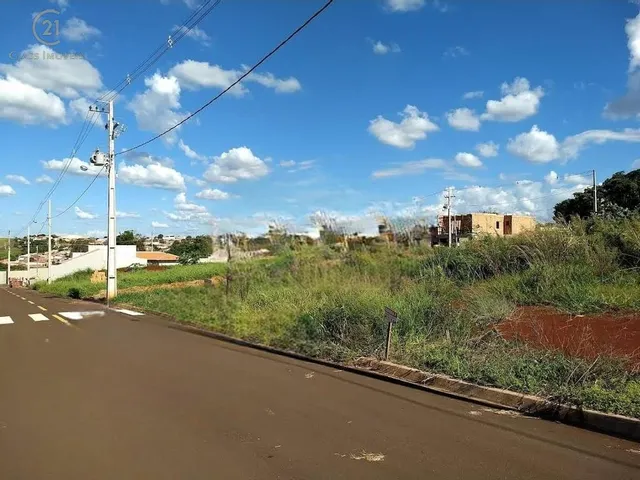 Terreno com 151m², à venda, no bairro Heimtal em Londrina