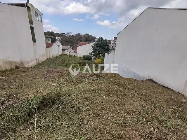 Terreno com 464m², à venda, no bairro Santa Cândida em Curitiba