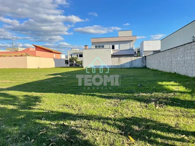 Terreno com 250m², à venda, no bairro Bairro dos Guedes em Tremembé