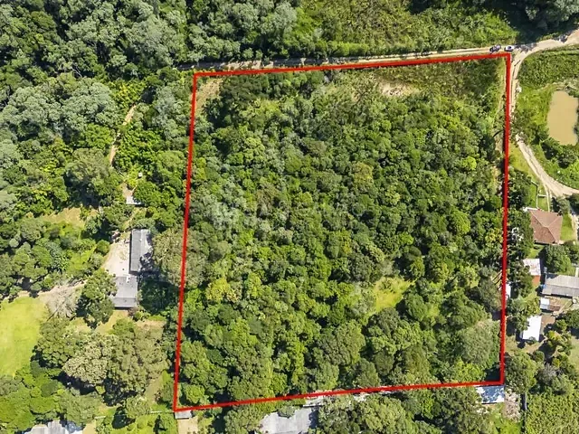 Terreno com 20m², à venda, no bairro Umbará em Curitiba