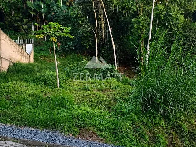 Terreno com 435m², à venda, no bairro Itoupava Seca em Blumenau