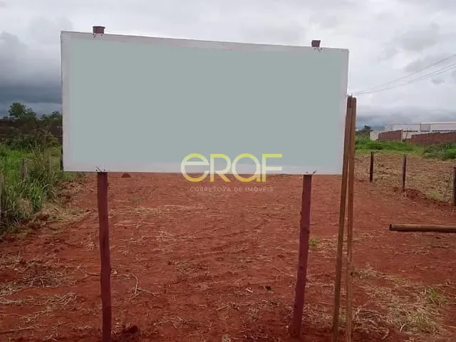 Terreno com 660m², à venda, no bairro Parque Laguna em Formosa