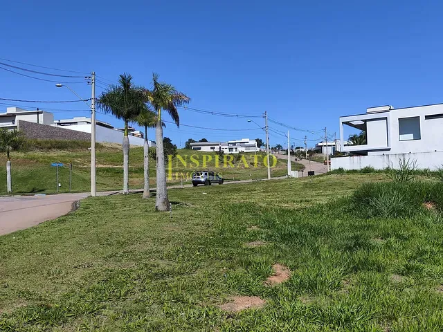 Terreno com 982m², à venda, no bairro Medeiros em Jundiaí