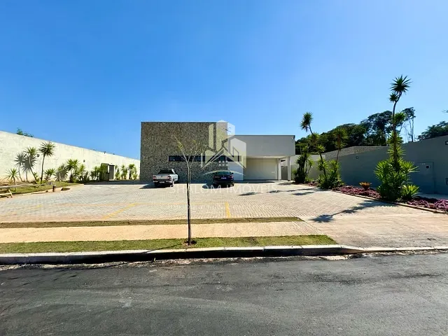 Terreno com 426m², à venda, no bairro Nacional em Contagem