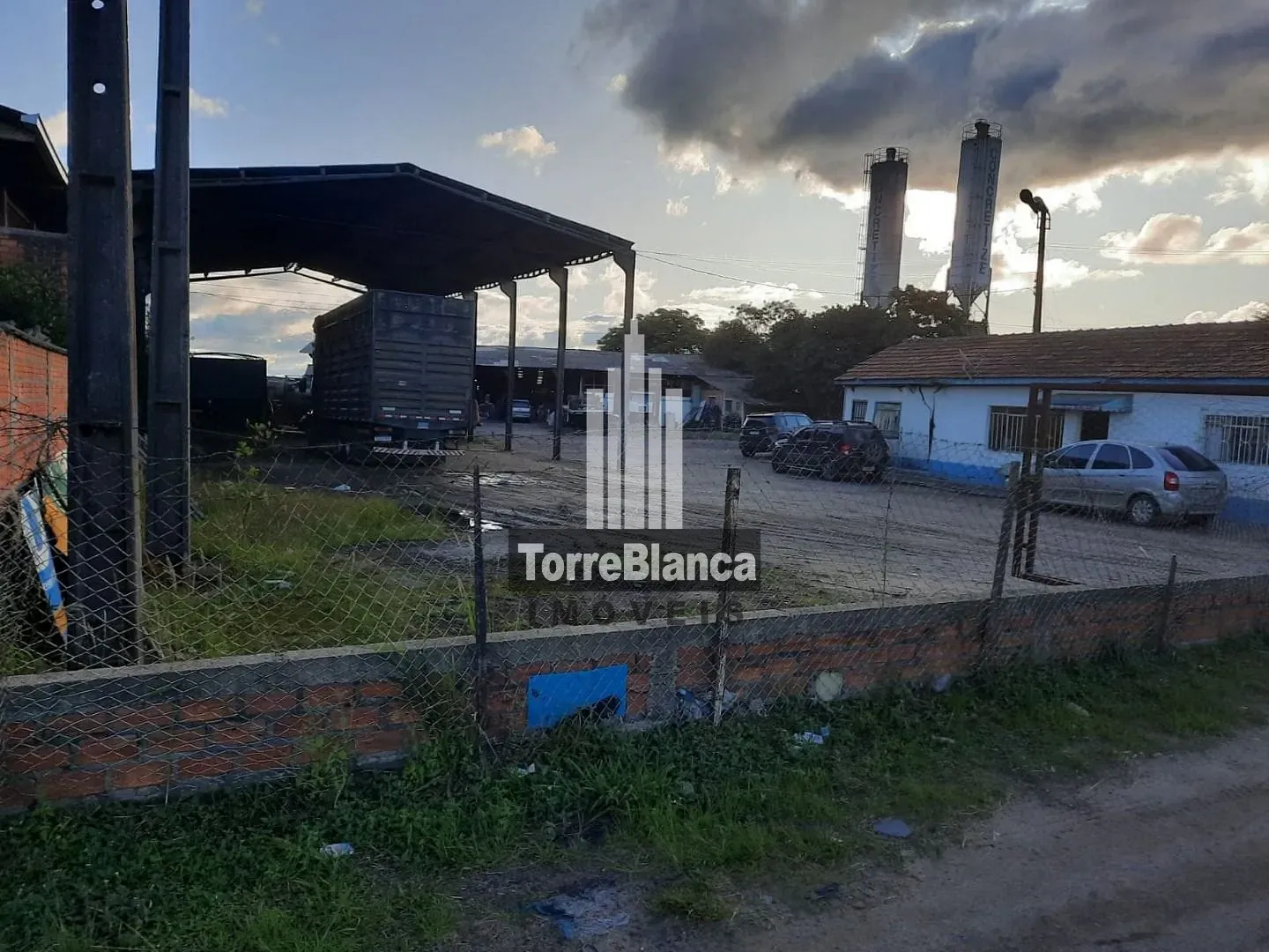 Terreno, 2 hectares - Foto 1