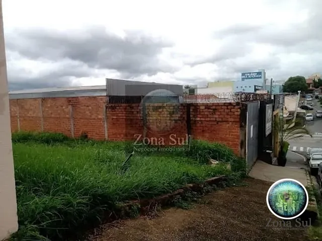 Terreno com 300m², à venda, no bairro Jardim Icatu em Votorantim