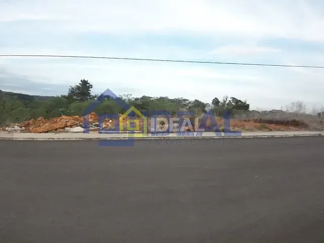 Terreno com 376m², à venda, no bairro São Cristóvão em Concórdia