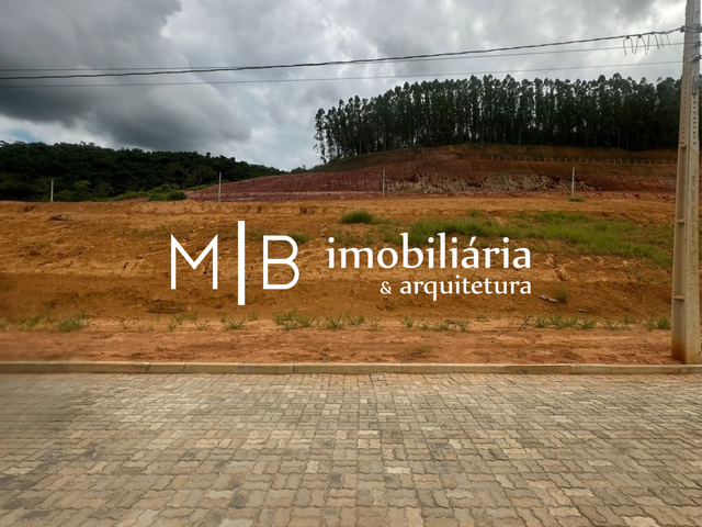 Terreno com 360m², à venda, no bairro Centro em Leopoldina