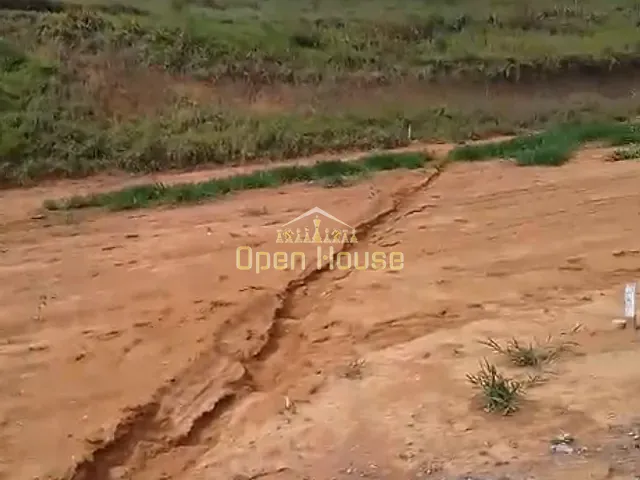 Terreno com 300m², à venda, no bairro Califórnia da Barra em Barra do Piraí