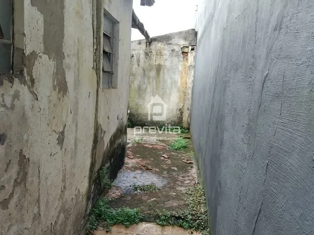 Terreno com 216m², à venda, no bairro Centro em Taubaté