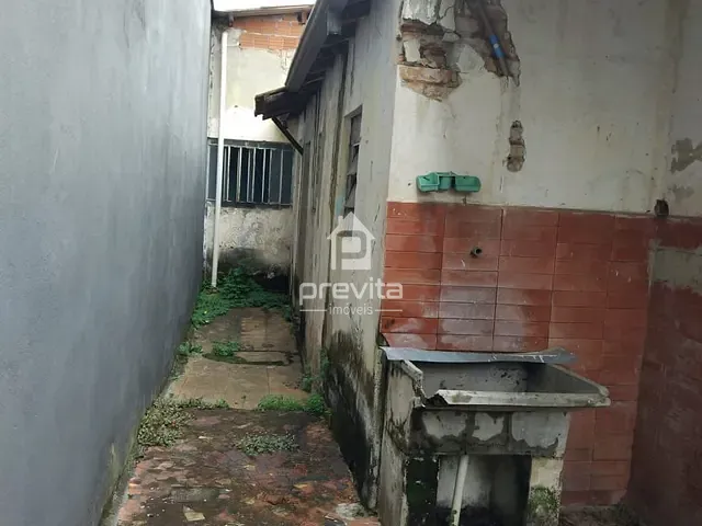 Terreno com 216m², à venda, no bairro Centro em Taubaté