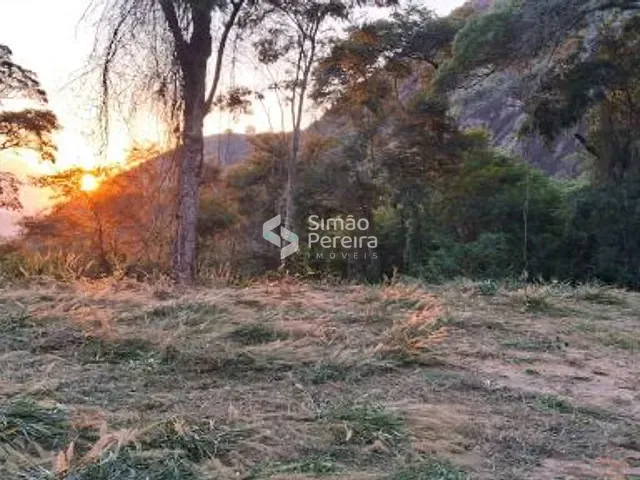 Terreno com 2573m², à venda, no bairro Posse em Petrópolis