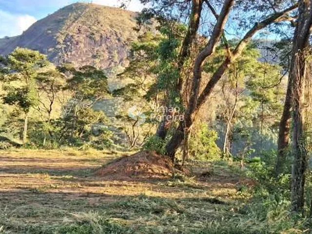 Terreno com 2573m², à venda, no bairro Posse em Petrópolis