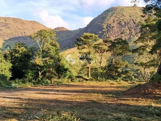 Terreno com 2573m², à venda, no bairro Posse em Petrópolis