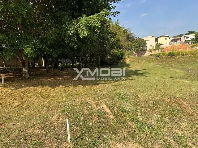 Terreno com 429m², à venda, no bairro Jardim Gramadão I em Jundiaí