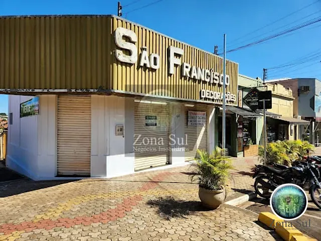 Terreno com 440m², à venda, no bairro Centro em Santa Cruz do Rio Pardo