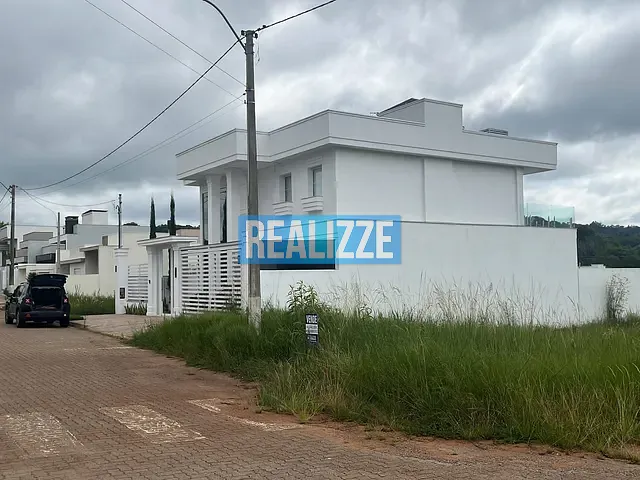 Terreno com 300m², à venda, no bairro Reserva do Parque em Marau