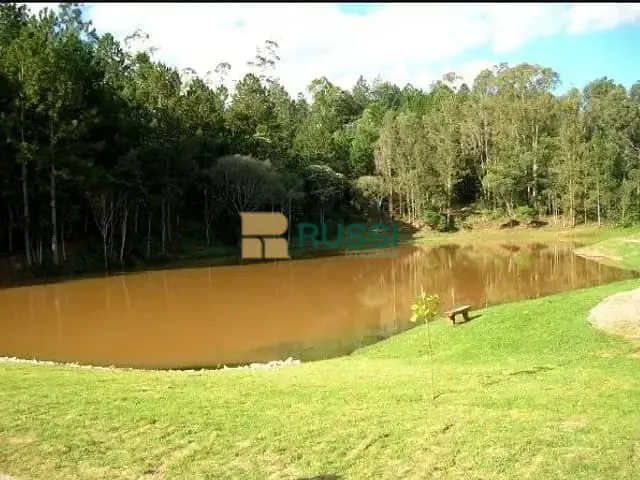 Terreno com 1000m², à venda, no bairro Tapanhão em Jambeiro